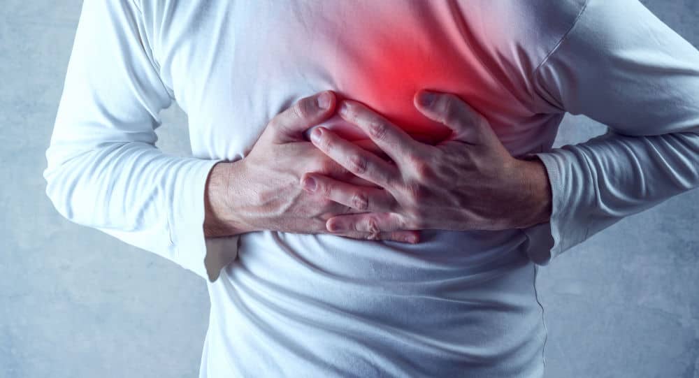 آشنایی با اصلی ترین عامل مرگ و میر جهان و عوارض آن :  علایم حمله ی قلبی چیست؟